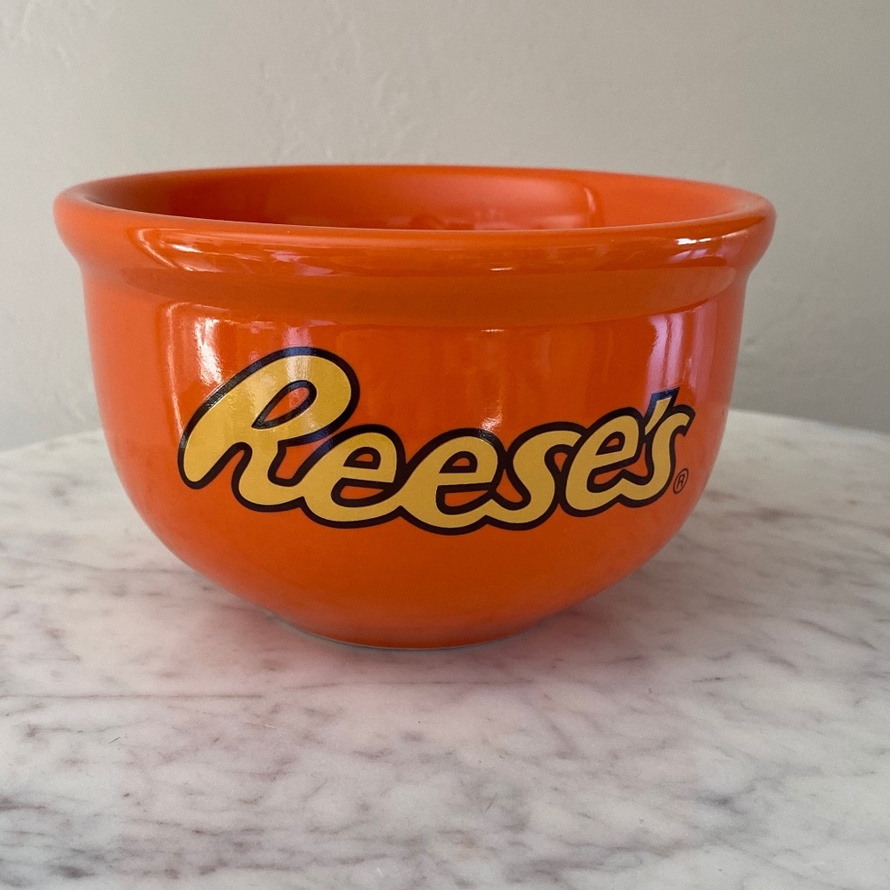Reese's ceramic orange heavy bowl/candy/ice cream/cereal